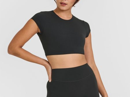 SoftMotion Short Sleeve Crop Top | Soft Black Fashion